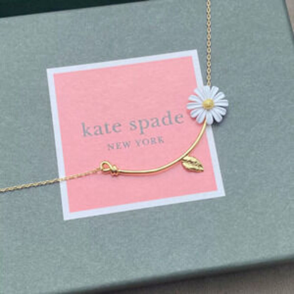 kate spade white daisy necklace